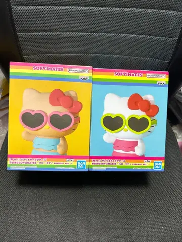 헬로키티 피규어 2개 세트 미사용