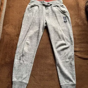 TOMMY HILFIGER 그레이 조거 팬츠