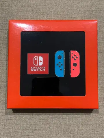 닌텐도 뮤지엄 한정판 핀즈 세트 [ Switch ] Nintendo