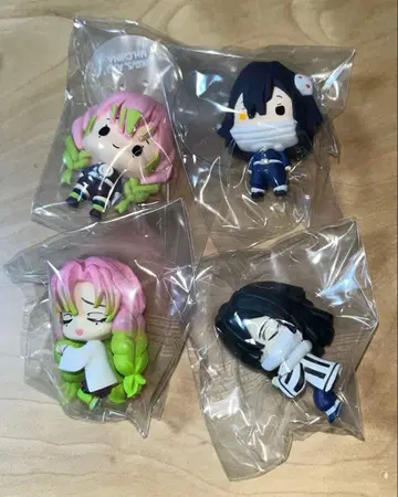 귀멸의 칼날 이쿠로 오바나이 칸로지 미츠리 가챠가챠 캡슐 토이 피규어