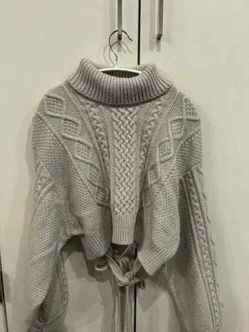 [ Heather ] 터틀넥 케이블 니트
