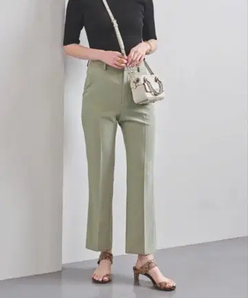 BEAUTY&YOUTH UNITED ARROWS 플레어 팬츠 슬랙스