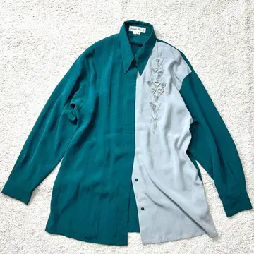 이토킨 레트로 블라우스 비쥬 장식 플리츠 가공 바이컬러 M