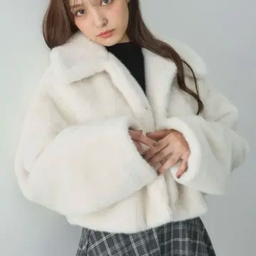 INGNI 스탠칼라 에코 퍼 블루종