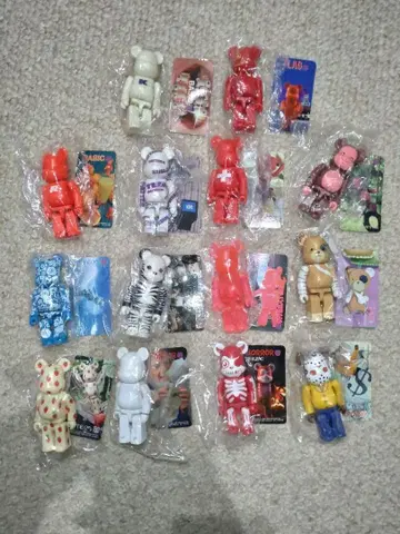 베어브릭 14개 발자크 나기 제이슨 등