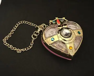 참고사항 있음 USJ 세일러문 코스믹 하트 컴팩트 유니버셜 공식 굿즈