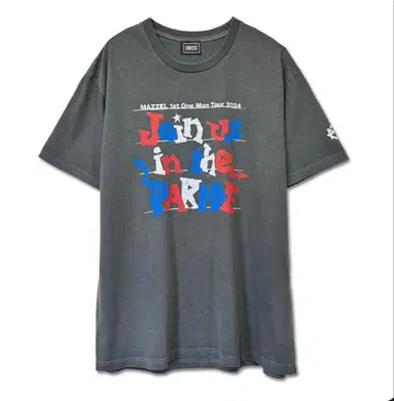 [ 한 번만 착용 ] MAZZEL PARADE 티셔츠 XL 사이즈