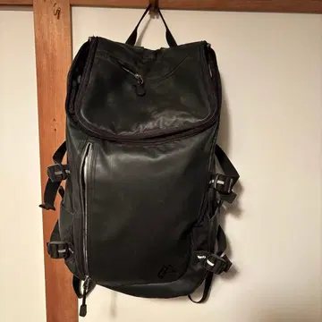 ACTIVGEAR 블랙 백팩