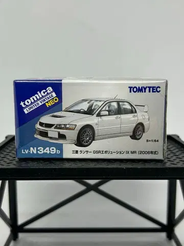 토미카 리미티드 빈티지 네오 미쓰비시 랜서 GSR 에볼루션 IX MR