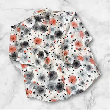 아다지오 긴팔 블라우스 셔츠 프리 사이즈 얇은 소재 화이트 블랙