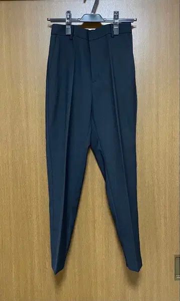 [ 빠른 발송 ] 오페크 도트 클립 네이비 팬츠