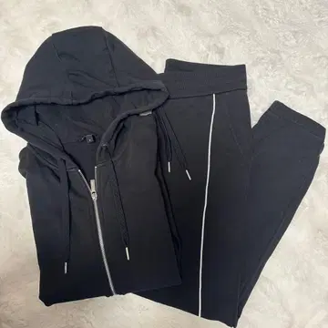 ARMANI EXCHANGE 셋업