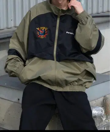 perushu 레트로 자수 나일론 블루종 카키 L 사이즈