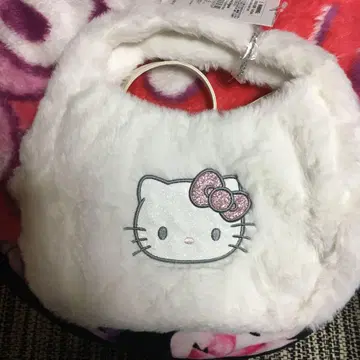 헬로키티 참 부착 2WAY 보아 백 산리오