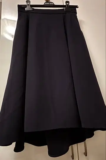MAGGY 네이비 플레어 스커트 사이드 포켓 38