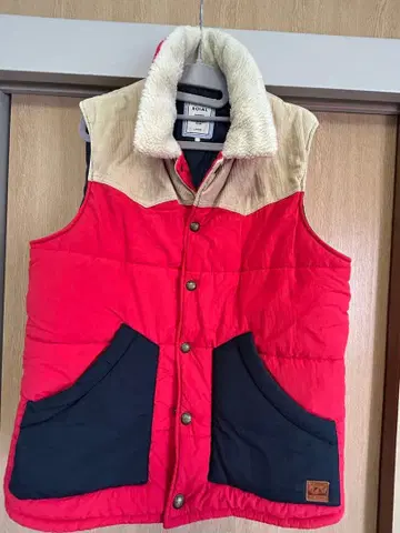 ROIAL APPAREL 다운 베스트 L 사이즈 빨검