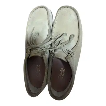 Clarks 왈라비