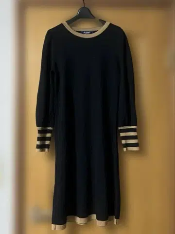 엠즈 그레이시 니트 원피스