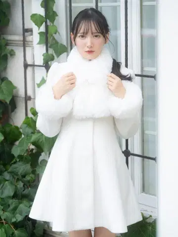 evelyn 비쥬 코트 화이트 A라인 코트 화이트