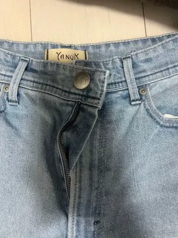 야누크 스트레이트 데님 Ann 26