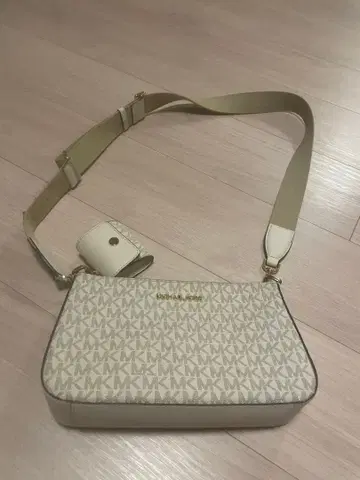 MICHAEL KORS 숄더백