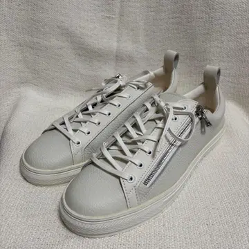 5351 POUR LES HOMMES buddy 별주 가죽 스니커즈