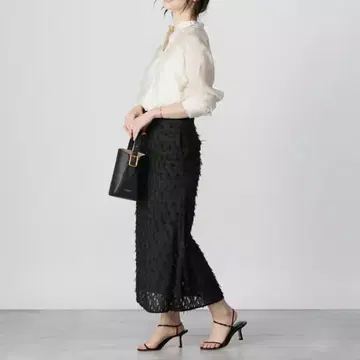 택 포함 새상품 데미룩스 빔즈 자카드 프린지 블랙 스커트