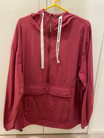 죠죠의 기묘한 모험 애니메이션 10주년 기념 패커블 아노락 더 월드