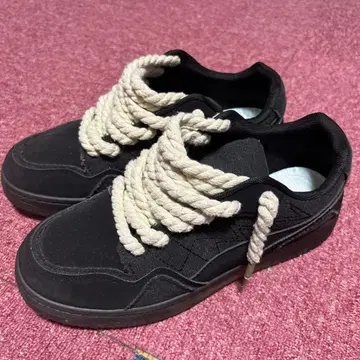블랙 캔버스 스니커즈 로프 신발끈 GEEK