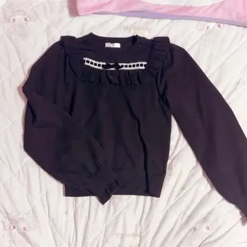 evelyn 시어 프릴 리본 니트 블랙