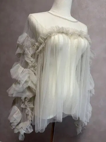 튤 프릴 블라우스 상의 볼륨 소매 결혼식 동창회 경사