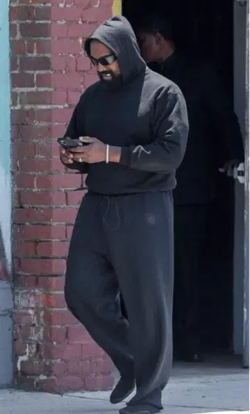 YZY GOSHA VULTURES PANT BLACK 사이즈 2