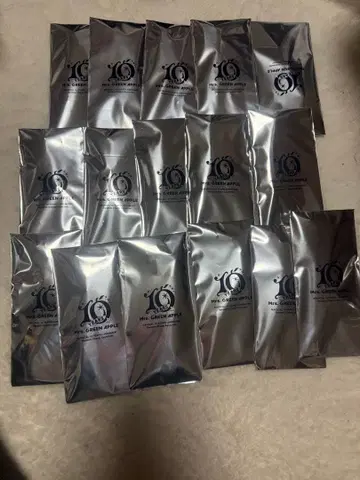 Mrs. GREEN APPLE MAGICAL 10 YEARS 키링