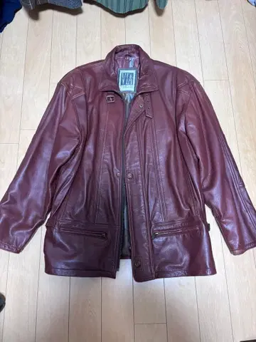 VIA NUOVA PELLE 버건디 가죽 자켓