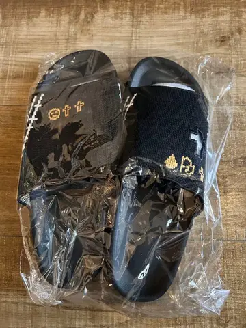 요네즈켄시 2023 투어 공상 공상 샌들 M 사이즈