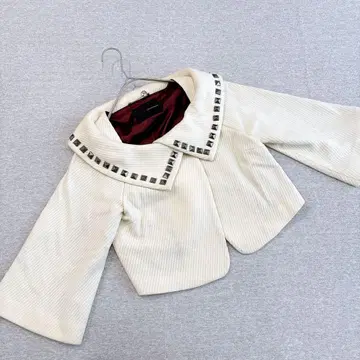 싱크로니시티 빅 칼라 자켓 화이트 프리 사이즈 모