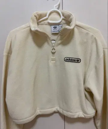 아디다스 크롭 기장 하프 지퍼 플리스 자켓