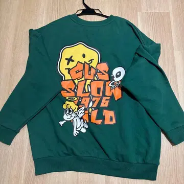 크루넥 스웨트 셔츠