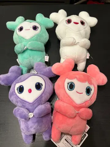 TWICE LOVELY 허그 허그누이 4종 세트