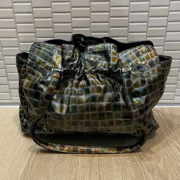 COCCO FIORE 코코피오레 핸드백 에나멜 크로커다일