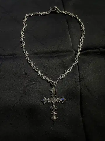 그런지 y2k 십자가 목걸이