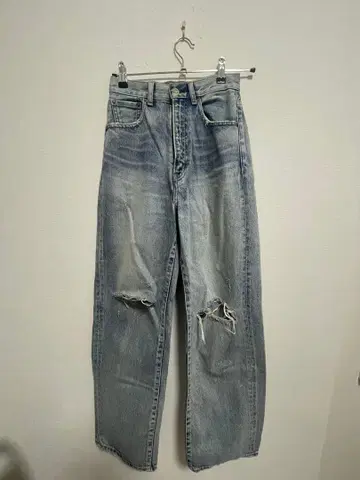 MOUSSY 마우지 데미지 하이웨스트 라이트 블루 데님