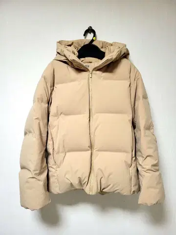 [ 새상품급 ] UNIQLO 유니클로 심리스 다운 후드티 베이지 M