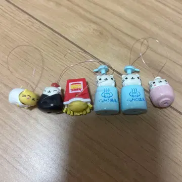 냥냥냥코 스트랩 마스코트