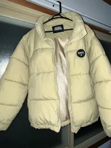 로데오 C.S. 베이지 다운 자켓
