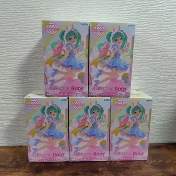 하츠네 미쿠 x RODY 메르헨ver. 피규어