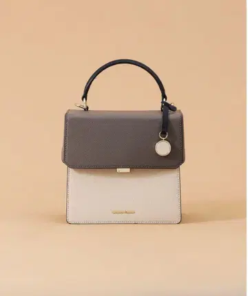 Samantha Thavasa 핸드백 & 숄더백