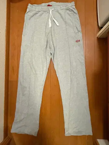 424 그레이 조거 맨투맨 팬츠 가격 인하 가능!