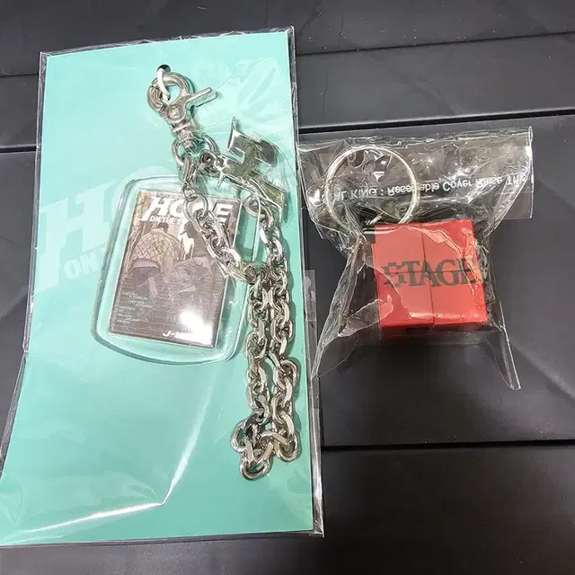 bts 제이홉 키링 두개 일괄