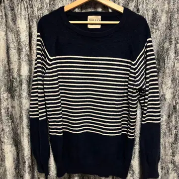 점퍼 네이비/화이트 캐시미어 100% 스트라이프 니트